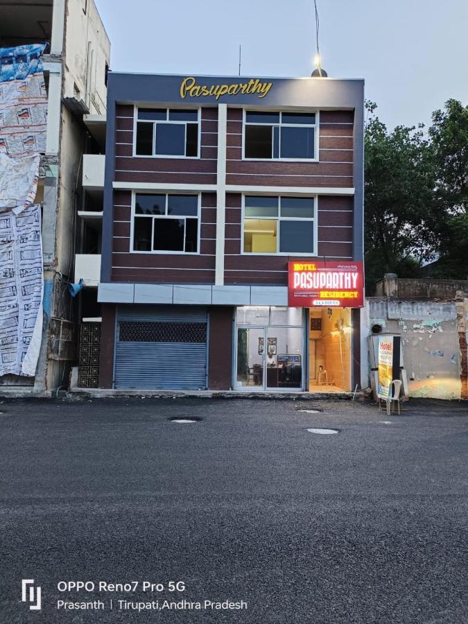 Hotel Pasuparthy Residency Tirupati Ngoại thất bức ảnh