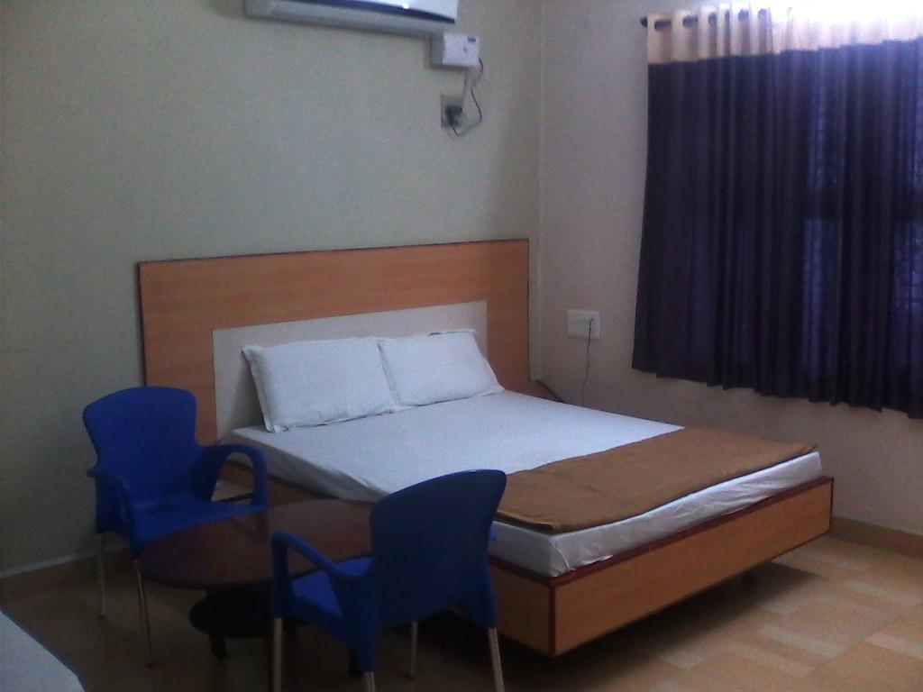 Hotel Pasuparthy Residency Tirupati Ngoại thất bức ảnh